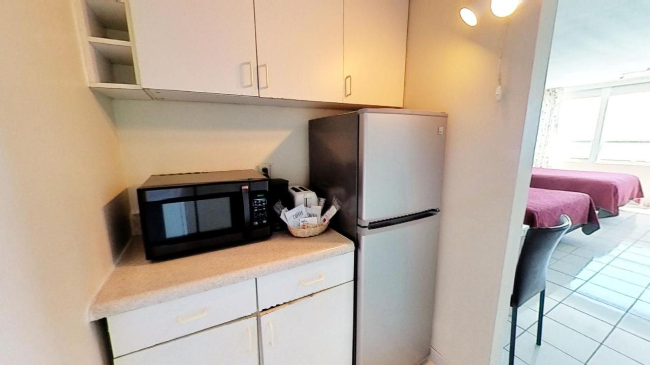 Castle 1733 Ocean View Studio With Direct Beach Access, Pool, Tennis & Free Parking Miami Beach Exteriör bild