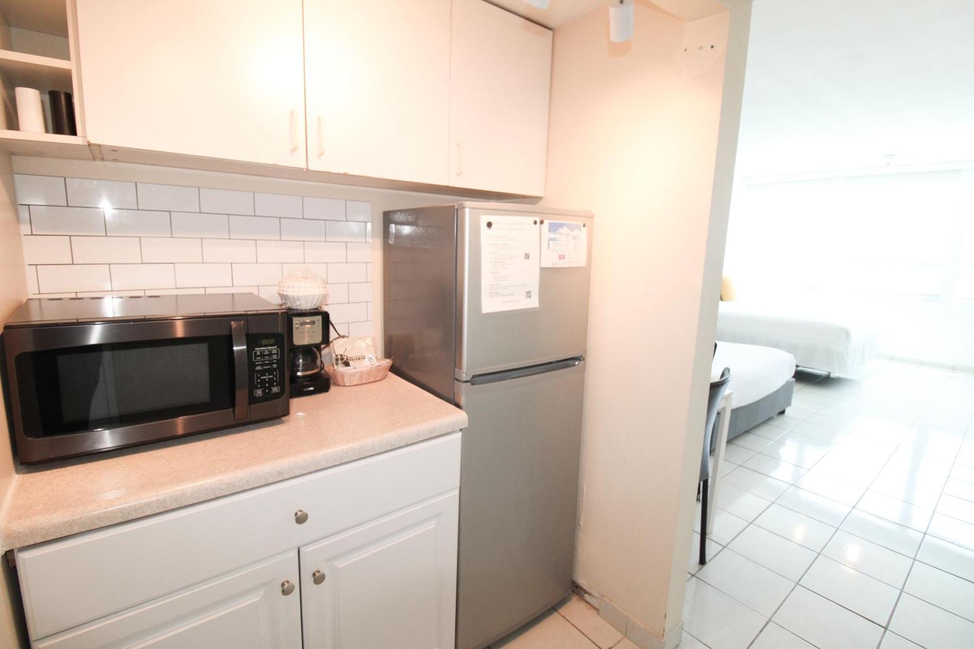 Castle 1733 Ocean View Studio With Direct Beach Access, Pool, Tennis & Free Parking Miami Beach Exteriör bild